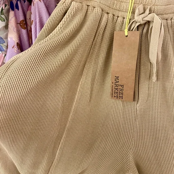 Washed Waffle Knit Jogger Pant - Picture 8 of 8